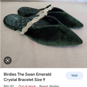 ISO Birdies green velvet shoes.DO NOT BUY!!!